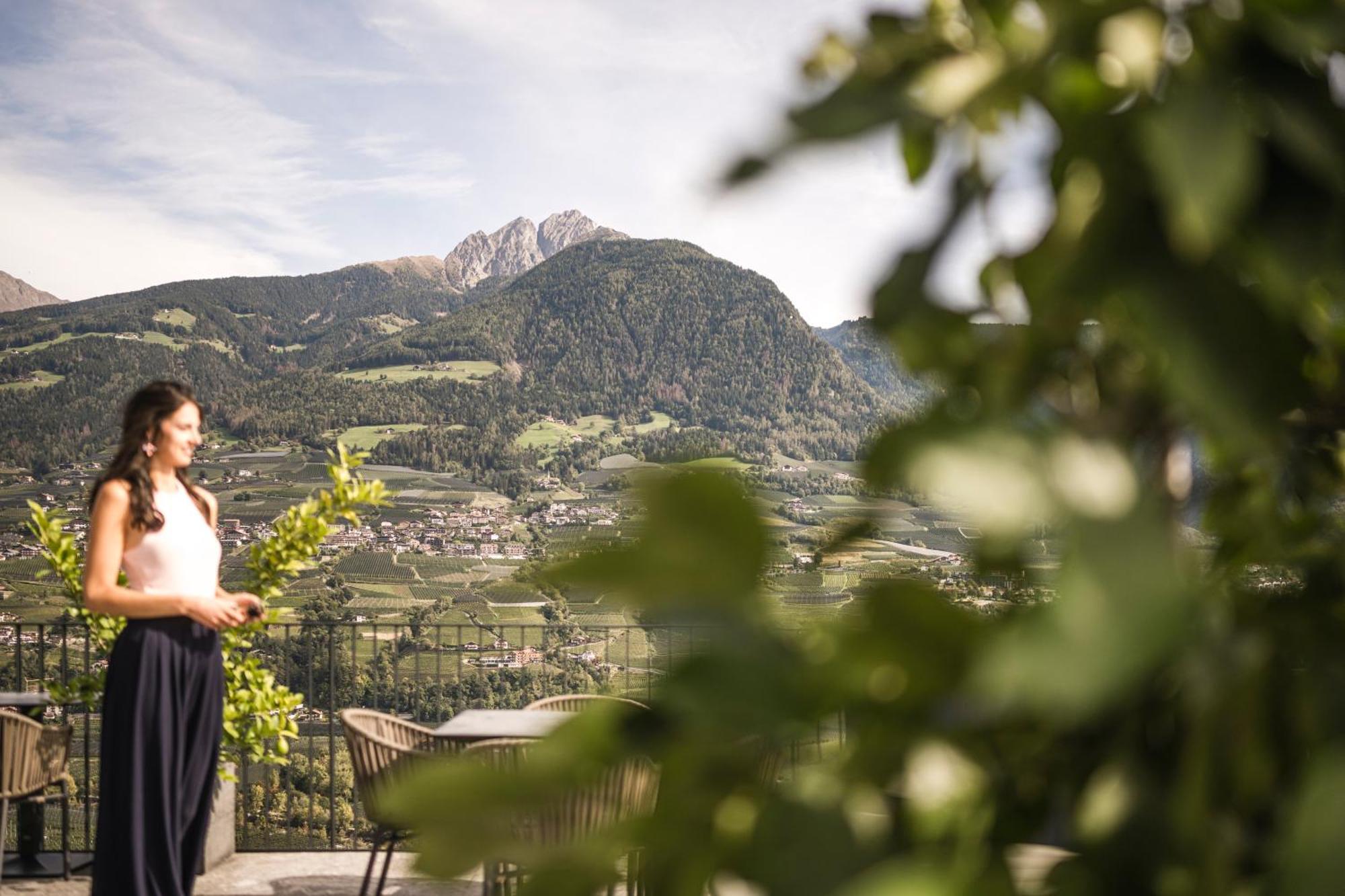 Vinea - Apartments Tirolo Exterior photo